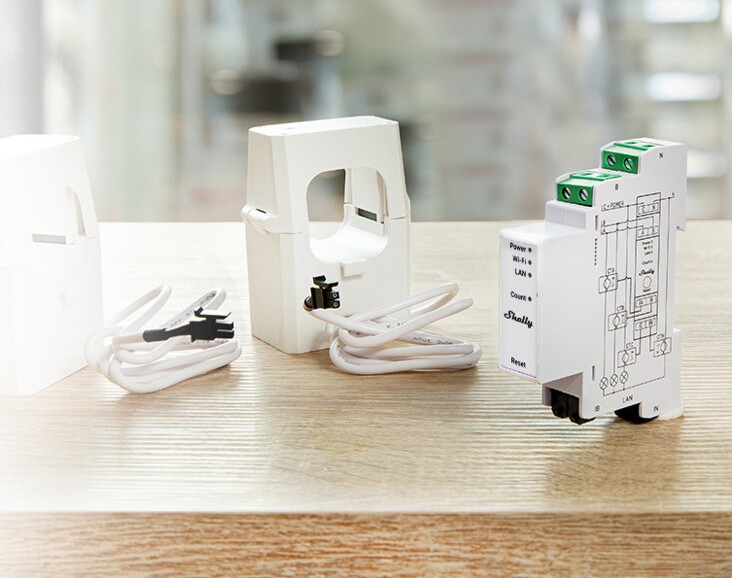 Shelly PRO 3EM 400A – przemysłowy czujnik przepływu Wi-Fi, IP65, kabel i złączka. Monitorowanie przepływu wody.