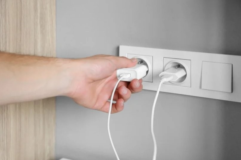 Shelly 1PM Gen3 – inteligentny adapter sieciowy Shelly 1PM Gen3 - adapter sieciowy do gniazda elektrycznego. Inteligentny przekaźnik WiFi, łatwa instalacja.