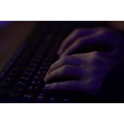 Shelly Pro Dual Cover PM - podwójny sterownik rolet na szynę DIN