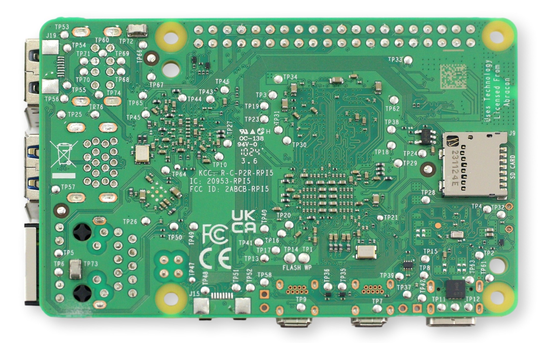 Płyta główna Raspberry Pi 5 z licencją Atraccon, portami USB, gniazdem SD i komponentami elektronicznymi