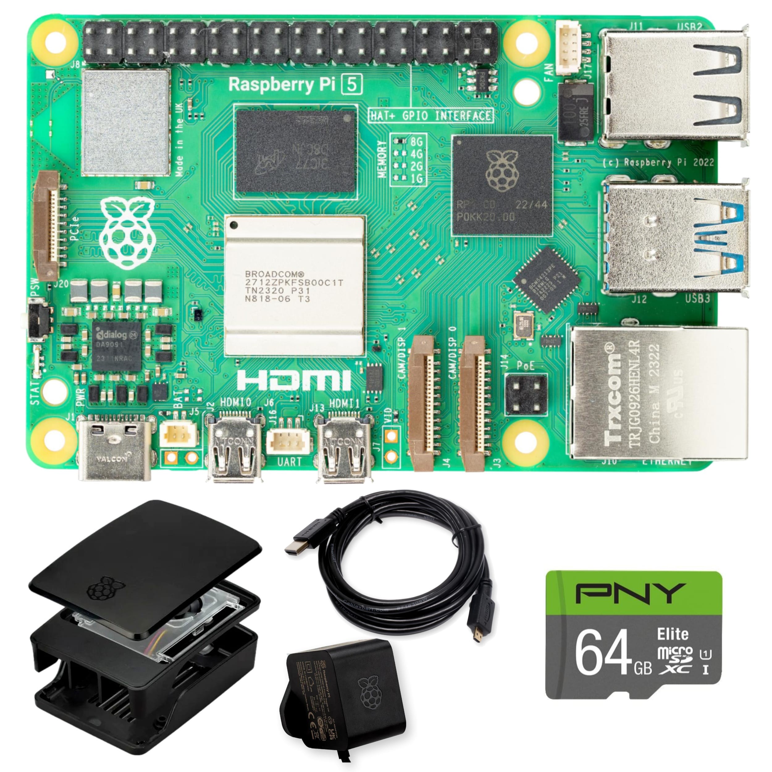 Zestaw Raspberry Pi 5, zawierający płytę główną z portami USB, HDMI i Ethernet, wraz z akcesoriami: kloszem chłodzącym, kablem USB, zasilaczem i kartą microSD