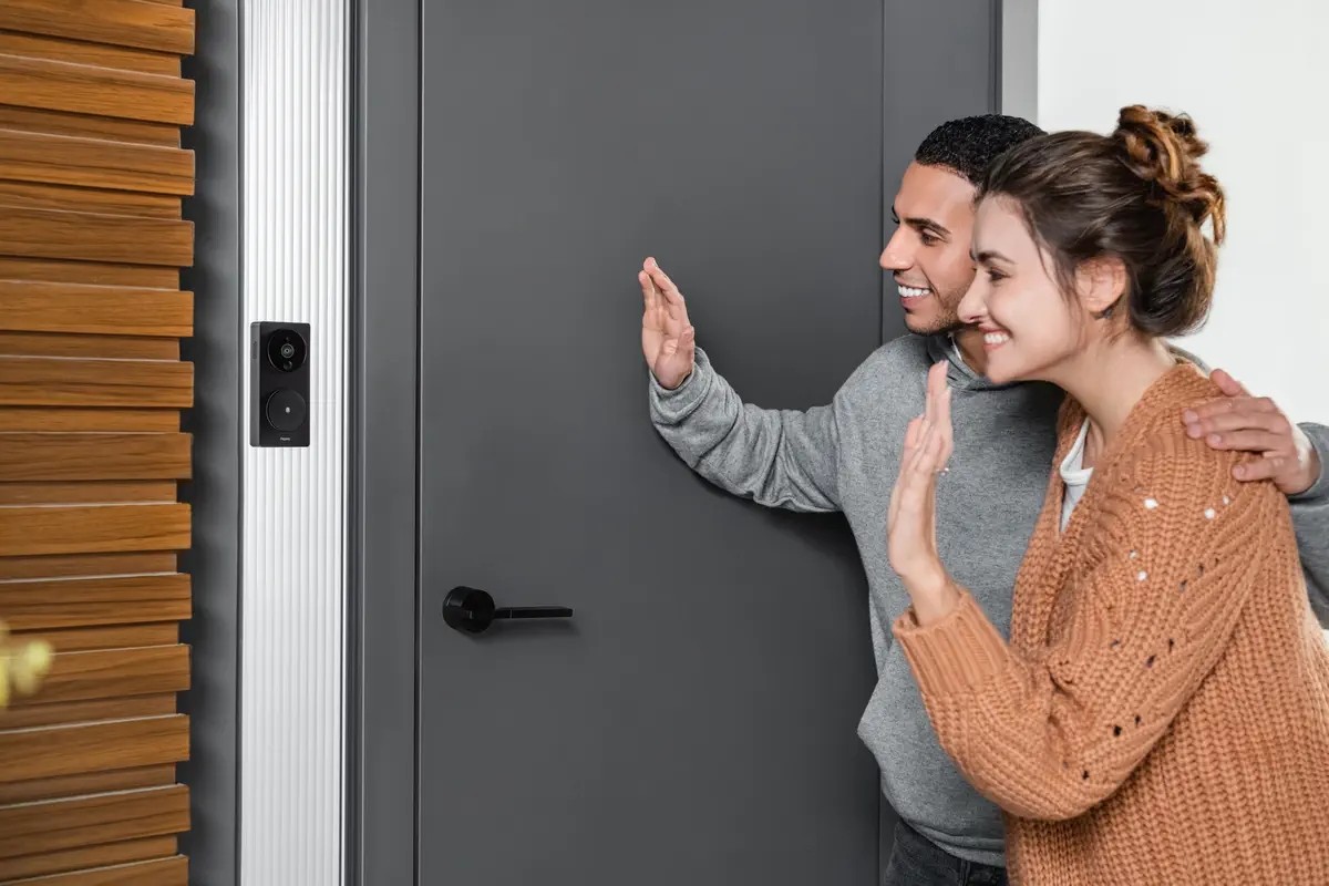 Aqara Smart Video Doorbell G4 Czarny Wideodomofon Aqara Smart Video Doorbell G4 Czarny - minimalistyczny interfejs drzwiowy z kamerą i czujnikiem