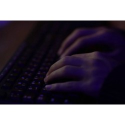 Shelly Pro 4PM V2 przekaźnik 4-kanałowy z pomiarem mocy WiFi LAN Bluetooth DIN