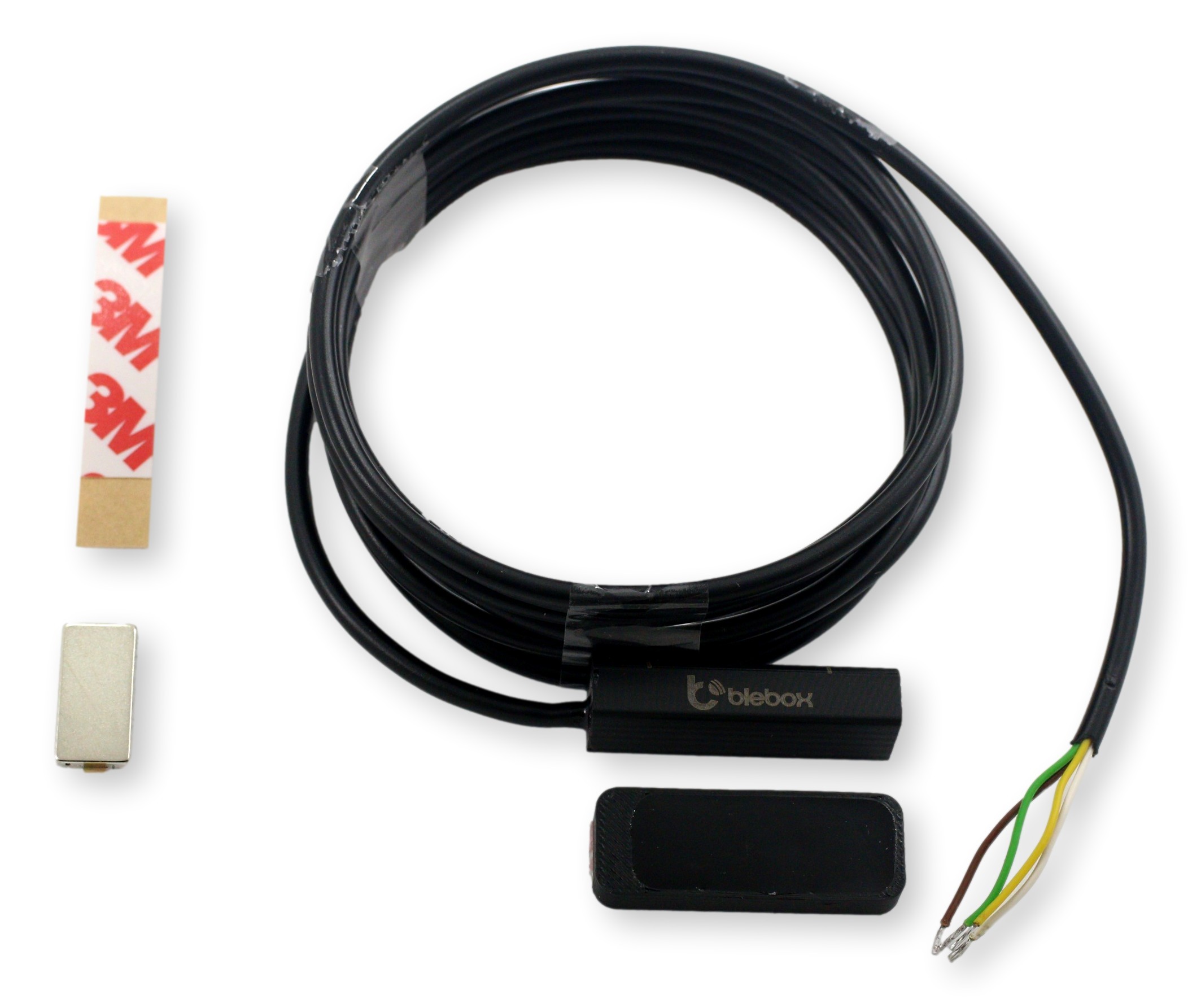 Blebox openSensor + twinMagnet czarny Czarny zestaw Blebox openSensor + twinMagnet do monitorowania stanu otwarcia lub zamknięcia okien i drzwi