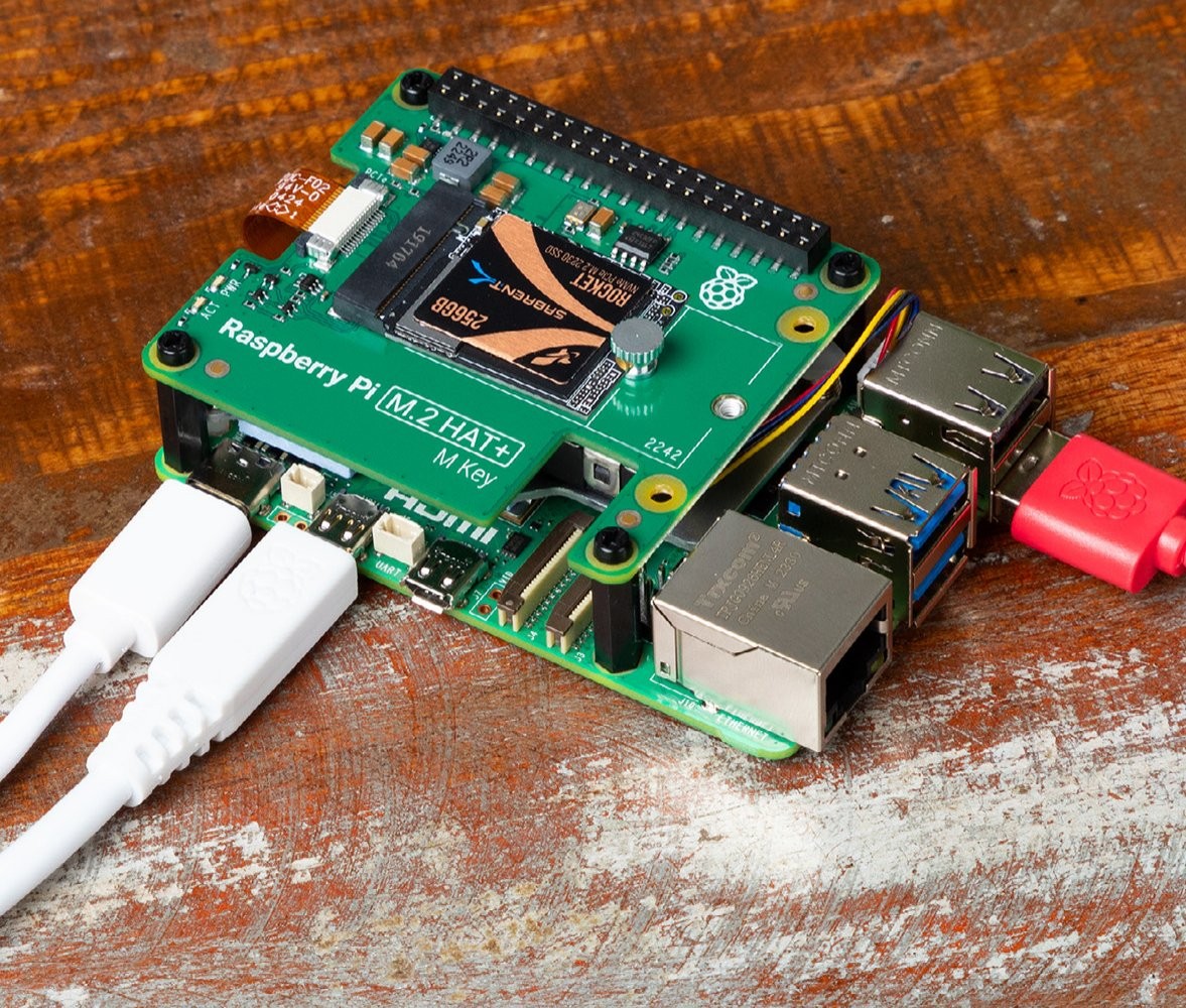 Raspberry Pi M.2 HAT+ Moduł M.2 HAT+ dla Raspberry Pi 5 - szybki transfer danych do dysków NVMe i akcesoriów PCIe