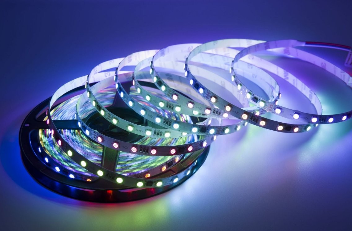 Taśma LED cyfrowa RGB 60D/m WS2811 12V 5m - spiralna konfiguracja diod SMD 5050