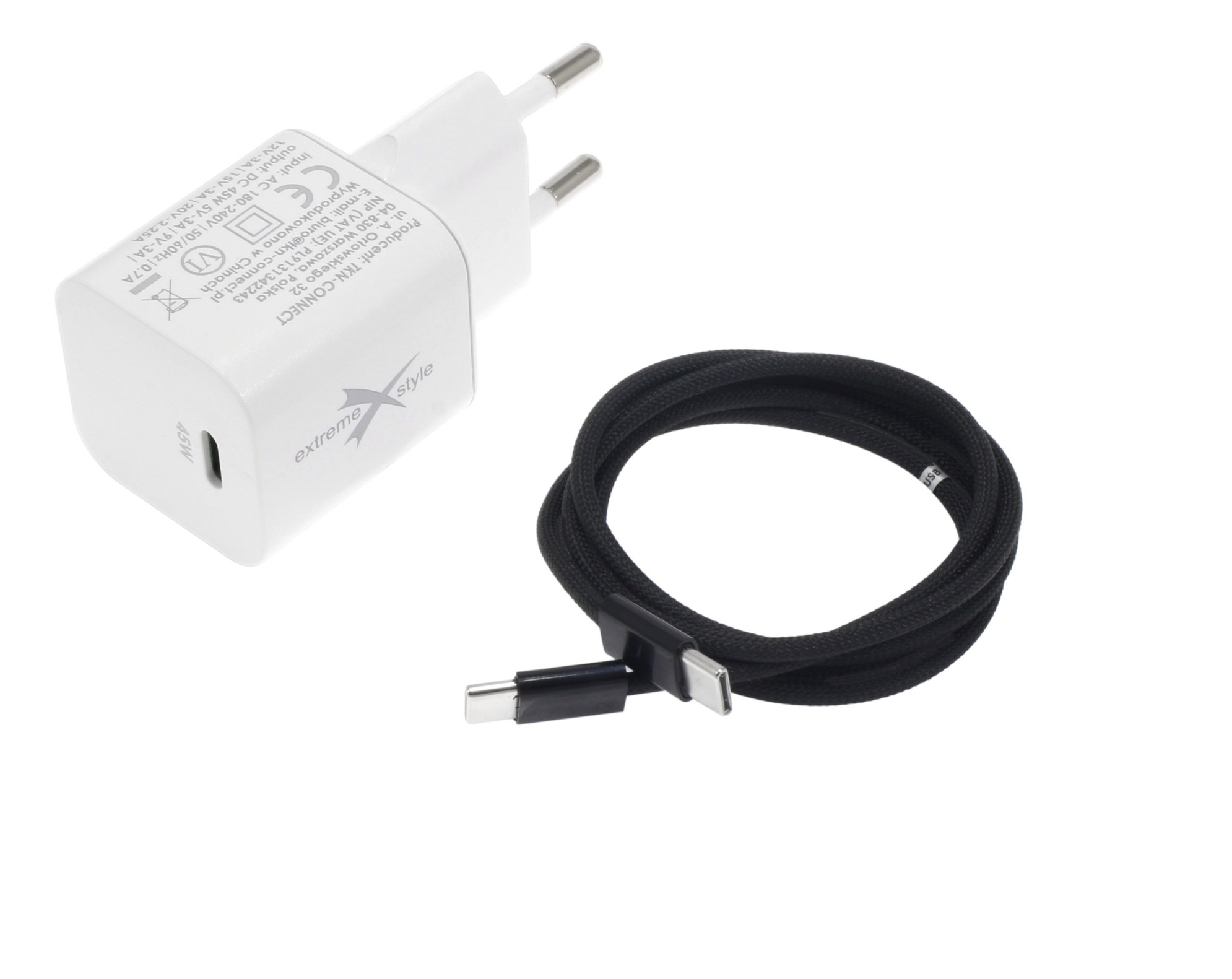 Czarny zestaw ładowarki GaN 45W + kabelu Nylo 65W Zestaw ładowarki GaN 45W i kabelu Nylo USB-C 65W 1m w kolorze czarnym